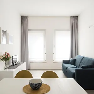 Youhosty - Meravigli R2 Big 16 Apartment Milan